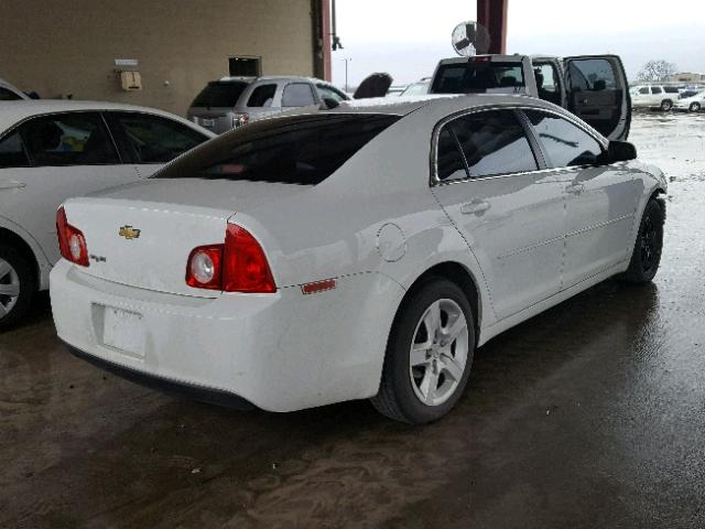 1G1ZB5E02CF345418 - 2012 CHEVROLET MALIBU LS თეთრი ფოტო 4
