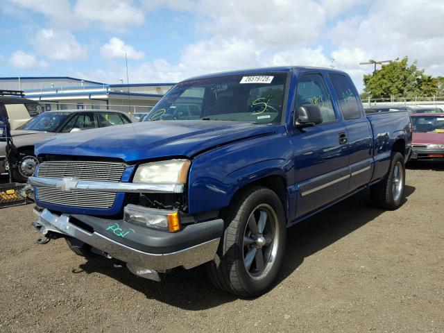 2GCEC19T841228662 - 2004 CHEVROLET SILVERADO BLUE photo 2