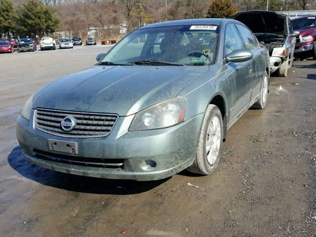 1N4AL11E55N472500 - 2005 NISSAN ALTIMA S GREEN photo 2