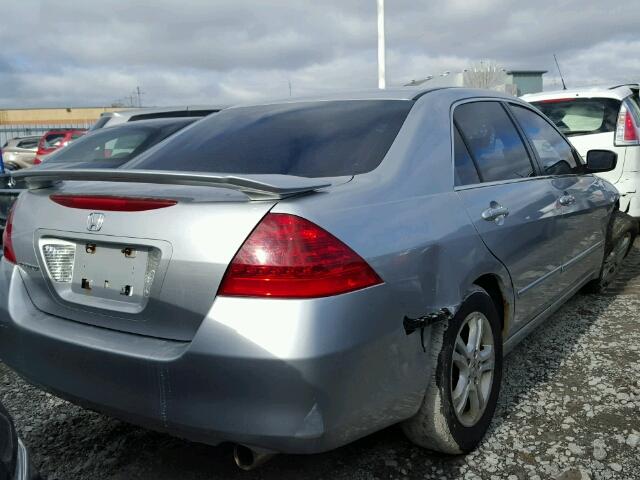 1HGCM56846A811879 - 2006 HONDA ACCORD EX SILVER photo 4