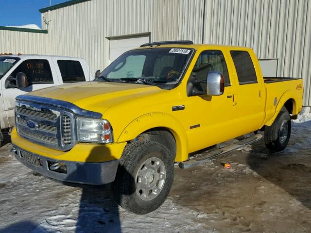 1FTWW31P86EB26625 - 2006 FORD F350 SRW S YELLOW photo 2