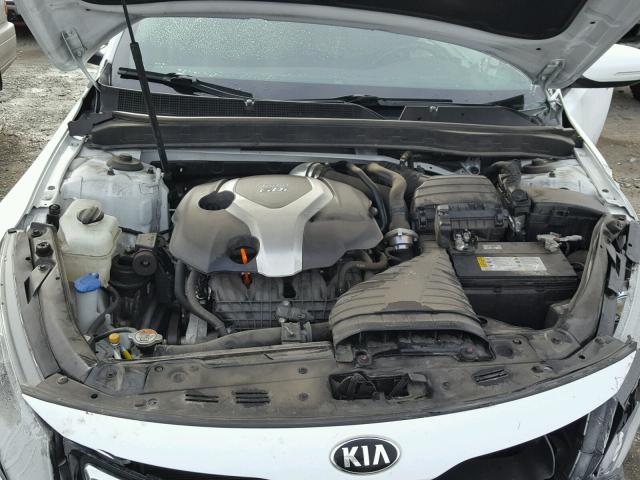 5XXGR4A60DG213937 - 2013 KIA OPTIMA SX WHITE photo 7