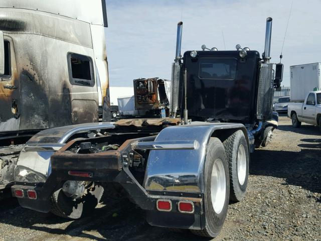 1NPFLU9X5XD494733 - 1999 PETERBILT 378 BLACK photo 4