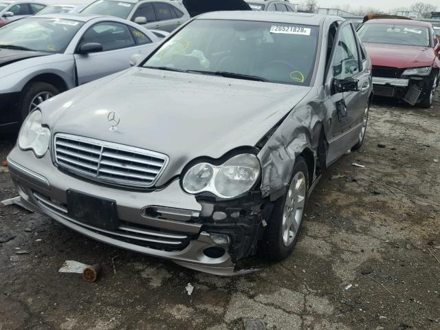 WDBRF92H36F756634 - 2006 MERCEDES-BENZ C GENERATI GRAY photo 2