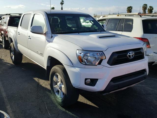 3TMLU4EN8FM171078 - 2015 TOYOTA TACOMA DOU WHITE photo 1