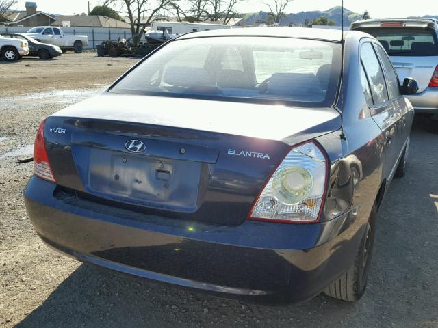 KMHDN46D05U043303 - 2005 HYUNDAI ELANTRA GL BLUE photo 4