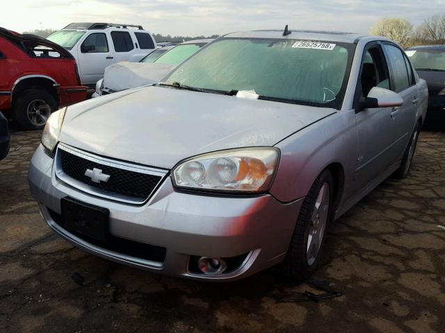 1G1ZW531X6F258239 - 2006 CHEVROLET MALIBU SS SILVER photo 2