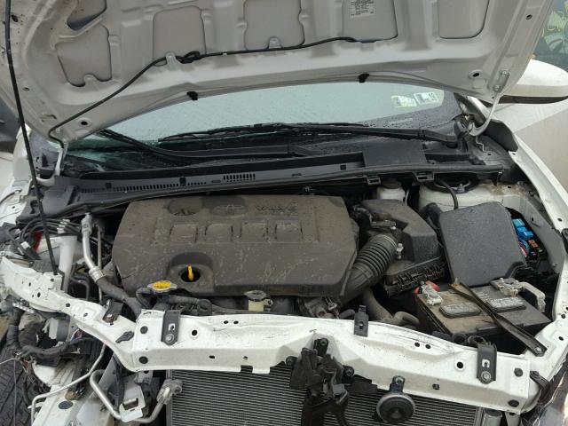 5YFBPRHE0EP157503 - 2014 TOYOTA COROLLA EC 白色 照片 7