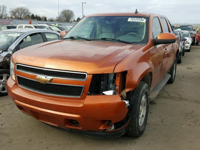 3GNFK12377G134454 - 2007 CHEVROLET AVALANCHE ORANGE photo 2