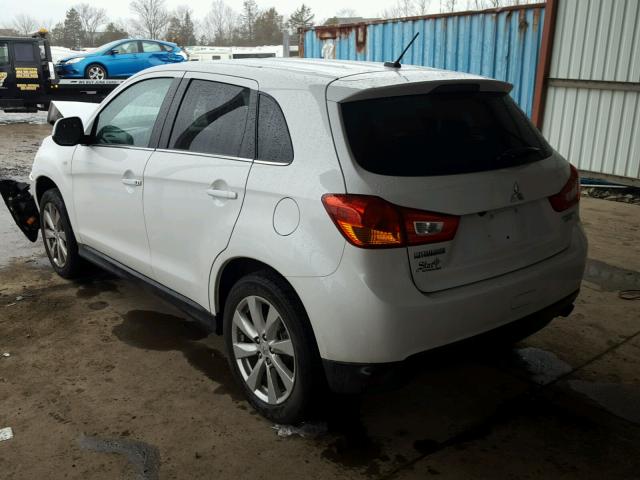 4A4AR4AU7EE027010 - 2014 MITSUBISHI OUTLANDER WHITE photo 3