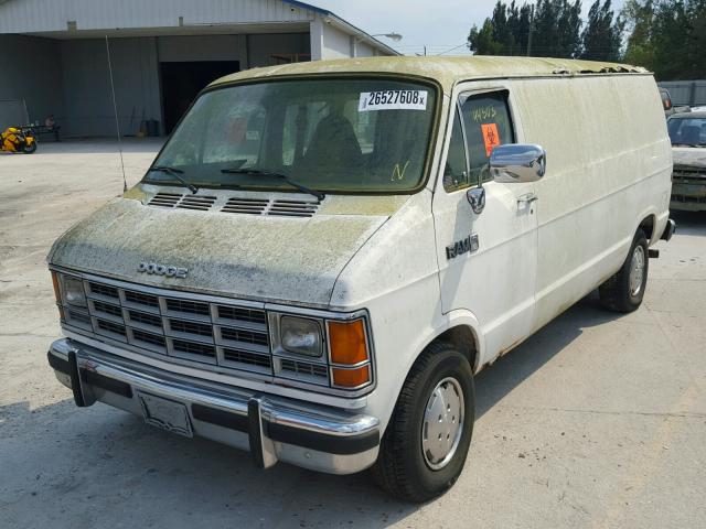 2B6HB23Y0JK104969 - 1988 DODGE RAM VAN B2 WHITE photo 2