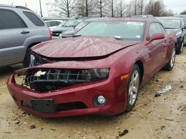 2G1FC1ED1B9162062 - 2011 CHEVROLET CAMARO LT BURGUNDY photo 2