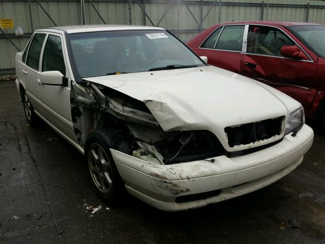 YV1LS5571W1522675 - 1998 VOLVO S70 WHITE photo 1