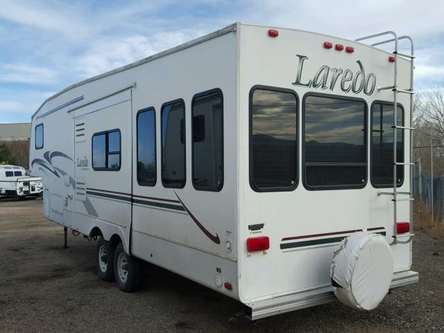 4YDF29G284J456549 - 2004 KEYSTONE LAREDO WHITE photo 3