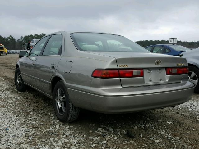 JT2BG22K3X0299940 - 1999 TOYOTA CAMRY LE TAN photo 3