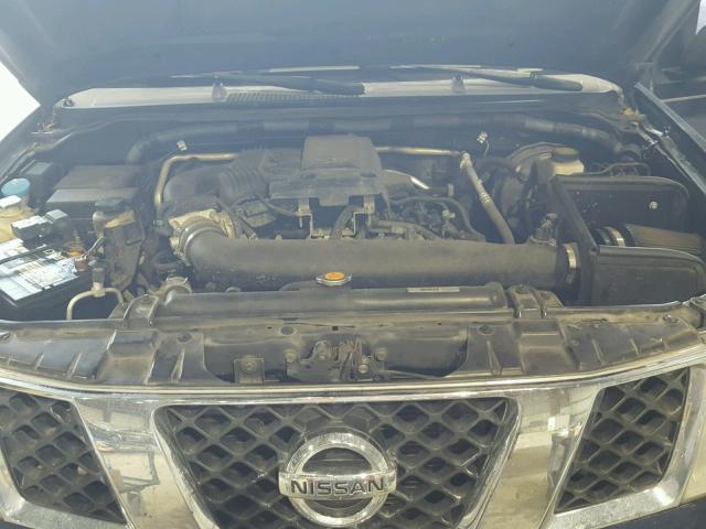 1N6AD07W28C410860 - 2008 NISSAN FRONTIER C BLUE photo 7