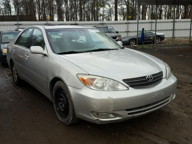 4T1BE32K04U261522 - 2004 TOYOTA CAMRY LE SILVER photo 1