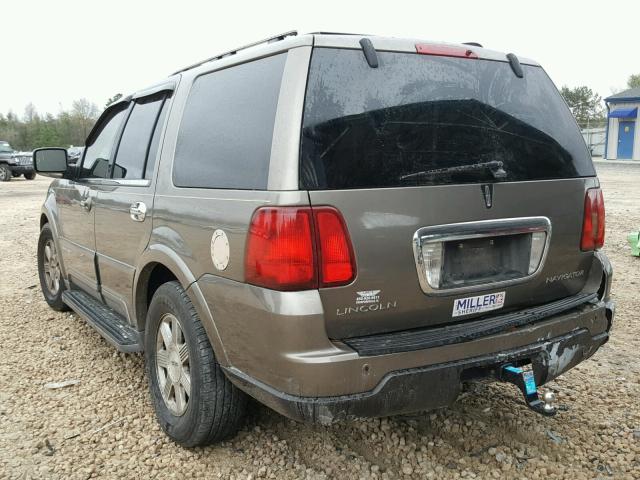 5LMFU27R24LJ14190 - 2004 LINCOLN NAVIGATOR GRAY photo 3