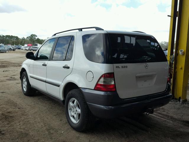 4JGAB54E7XA103160 - 1999 MERCEDES-BENZ ML 320 WHITE photo 3