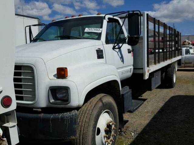 1GDJ7H1D7YJ904185 - 2000 GMC C-SERIES C WHITE photo 2