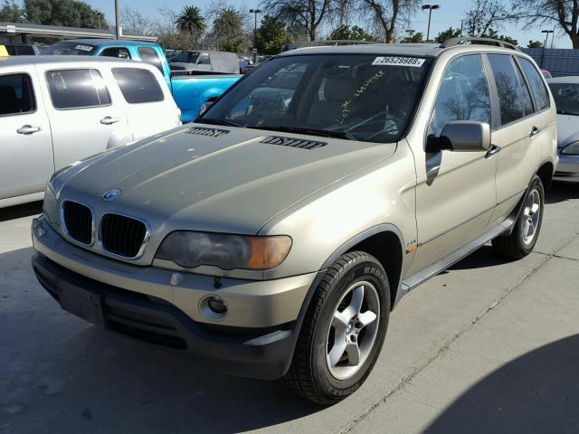 WBAFA53521LM66666 - 2001 BMW X5 3.0I GOLD photo 2