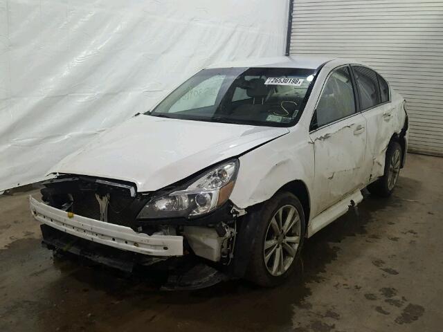 4S3BMBB63D3048655 - 2013 SUBARU LEGACY 2.5 WHITE photo 2