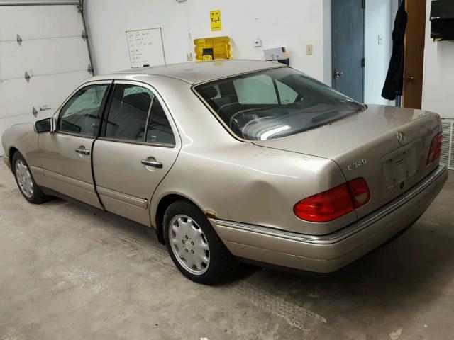 WDBJF65HXXA766731 - 1999 MERCEDES-BENZ E 320 GOLD photo 3