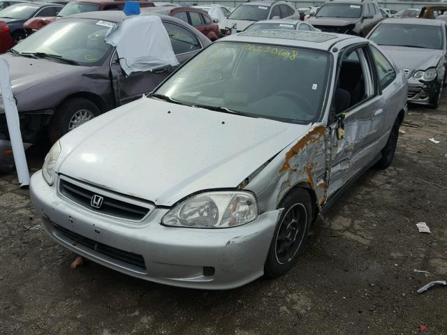1HGEJ8250YL118698 - 2000 HONDA CIVIC EX 银色 照片 2