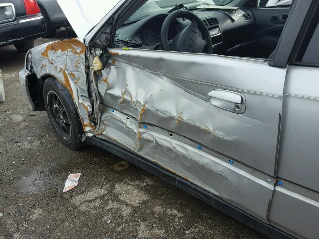 1HGEJ8250YL118698 - 2000 HONDA CIVIC EX 银色 照片 9