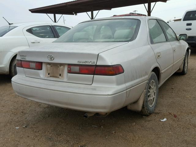 4T1BG22K9VU006566 - 1997 TOYOTA CAMRY CE BEIGE photo 4