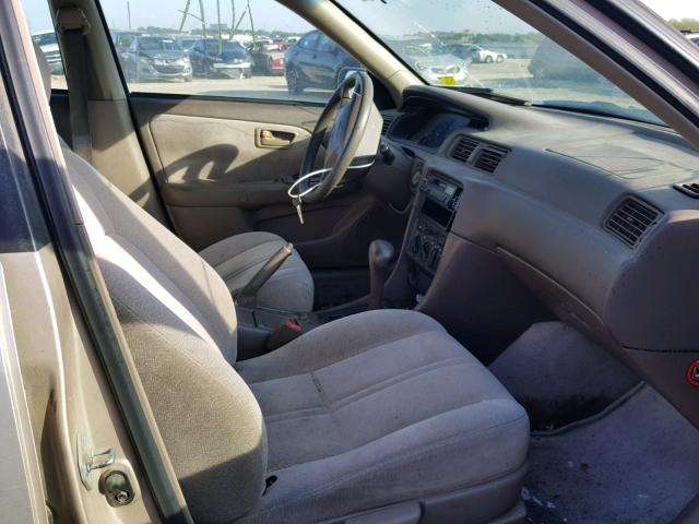 4T1BG22K9VU006566 - 1997 TOYOTA CAMRY CE BEIGE photo 5