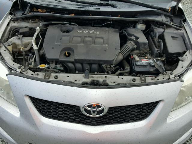 1NXBU40E09Z138185 - 2009 TOYOTA COROLLA BA SILVER photo 7