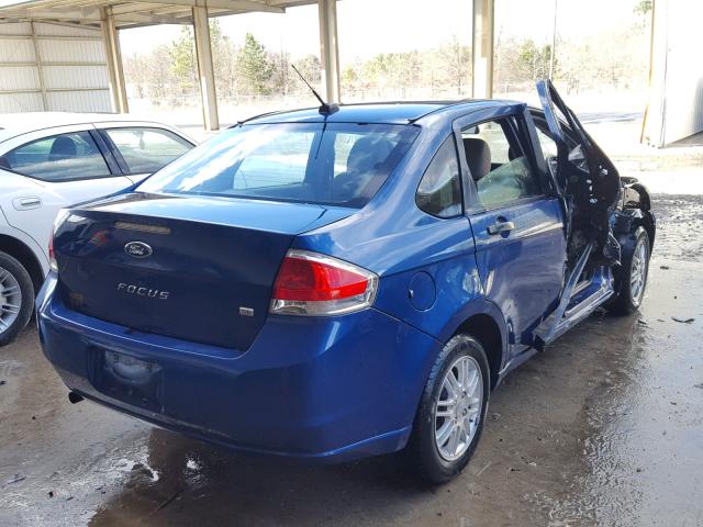 1FAHP35N58W214193 - 2008 FORD FOCUS SE BLUE photo 4