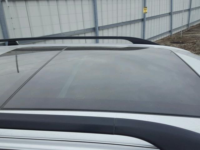 5UXFE43559L269020 - 2009 BMW X5 XDRIVE3 SILVER photo 9