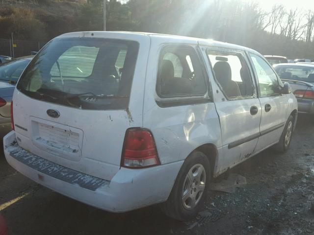 2FMZA50604BA61760 - 2004 FORD FREESTAR S WHITE photo 4