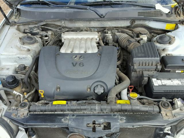 KMHWF35H64A997669 - 2004 HYUNDAI SONATA GLS SILVER photo 7