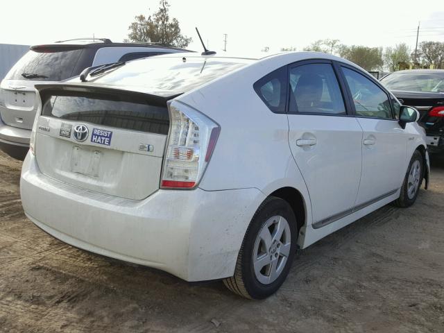 JTDKN3DU4B0297026 - 2011 TOYOTA PRIUS WHITE photo 4