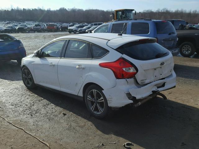 1FAHP3K26CL187655 - 2012 FORD FOCUS SE WHITE photo 3