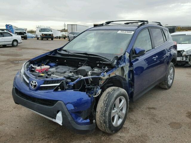 2T3RFREV8EW145515 - 2014 TOYOTA RAV4 XLE BLUE photo 2