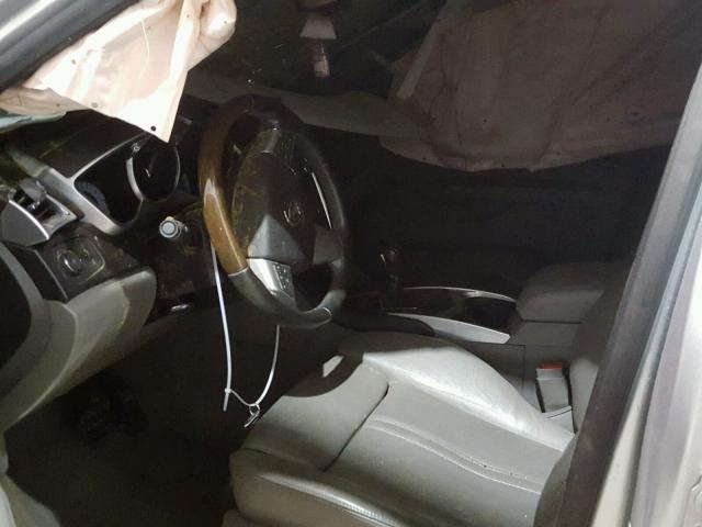 3GYFNEEY9BS666559 - 2011 CADILLAC SRX PERFOR 银色 照片 5