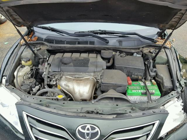 4T1BF3EK0BU626450 - 2011 TOYOTA CAMRY BASE GREEN photo 7