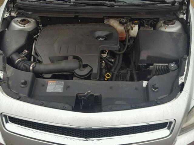 1G1ZB5E17BF171966 - 2011 CHEVROLET MALIBU LS ვერცხლისფერი ფოტო 7