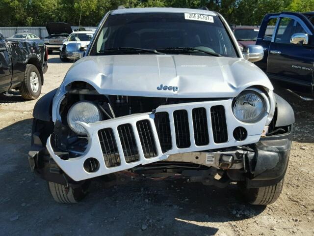 1J4GK48K17W633310 - 2007 JEEP LIBERTY SP SILVER photo 9