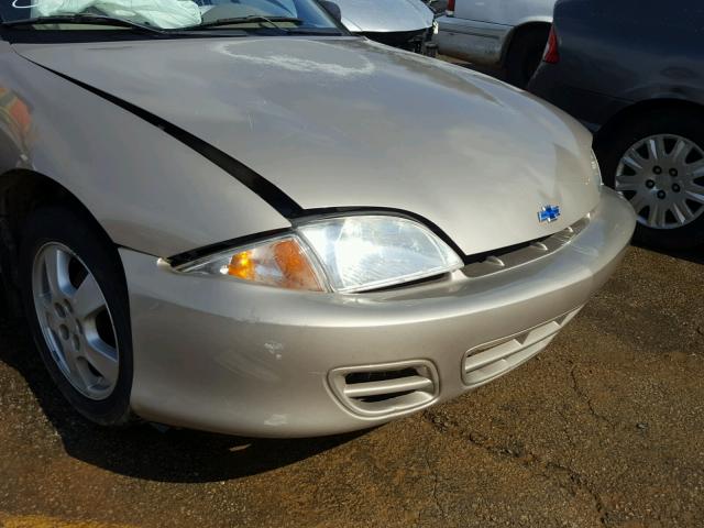 1G1JF52T817165870 - 2001 CHEVROLET CAVALIER L GOLD photo 9