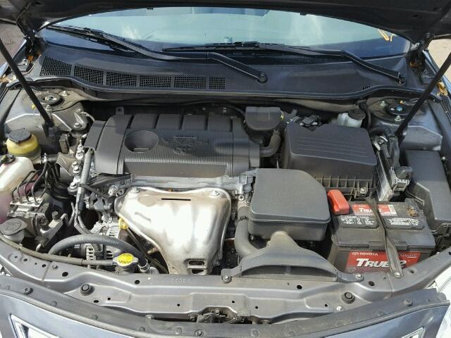 4T1BF3EK4BU207632 - 2011 TOYOTA CAMRY/SE/L GRAY photo 7