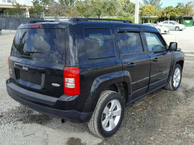 1C4NJRFB4ED693770 - 2014 JEEP PATRIOT LA BLACK photo 4