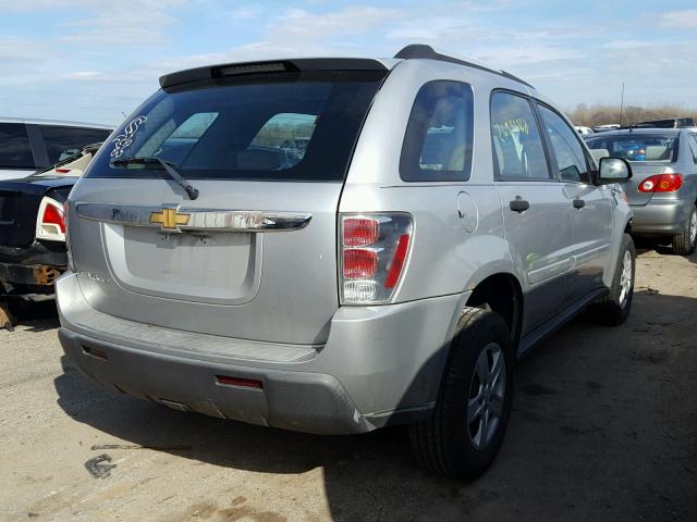 2CNDL13F766088670 - 2006 CHEVROLET EQUINOX LS SILVER photo 4