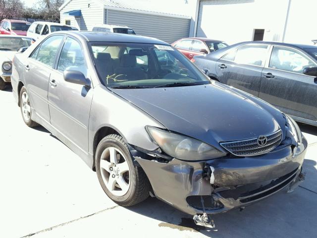 4T1BA32K14U034755 - 2004 TOYOTA CAMRY SE GRAY photo 1