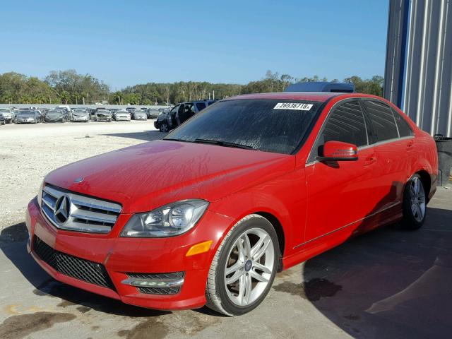 WDDGF4HB6DR282713 - 2013 MERCEDES-BENZ C 250 RED photo 2