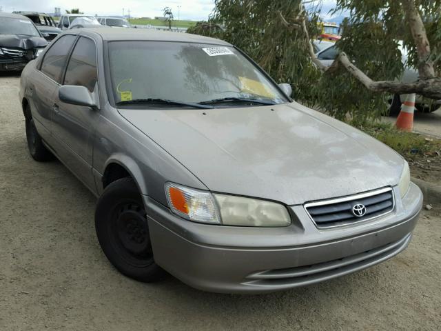 4T1BG22K51U067455 - 2001 TOYOTA CAMRY CE TAN photo 1